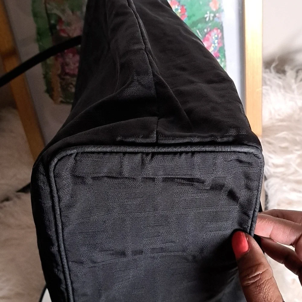 Fendi Monogram Zucca Shopper Tote  EUC - Picture 15 of 15